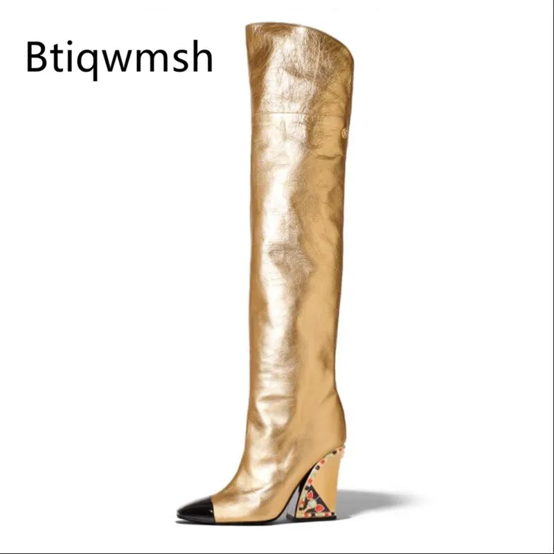 2019 г. Высокие сапоги до бедра золотого цвета женские на высоком каблуке с острым