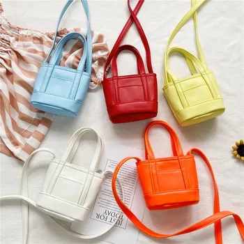

Little baby bag Princess crossbody bag Cute little baby bag girl crossbody bag Girl style one-shoulder bag