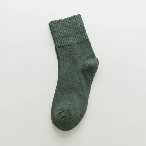 3Pairs/lot=6Pieces Autumn Solid Color Wild Winter Socks Fashion Female Threaded Long Tube Woman Cotton Socks - Цвет: Green E