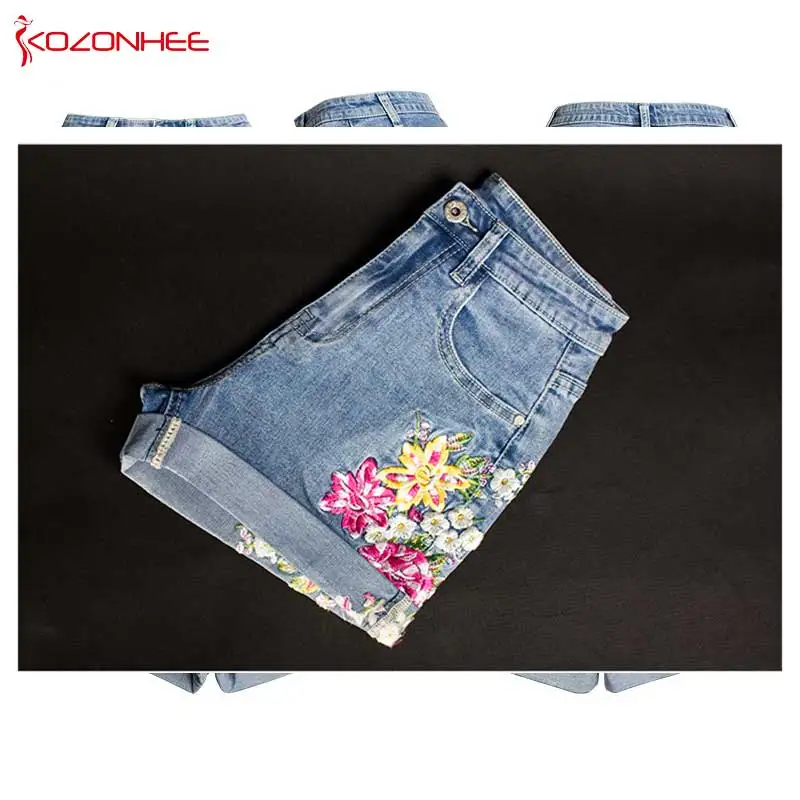 Big Size Stretch Floral Embroidery Denim Shorts Women With Mid Waist skinny Crimping Summer Elasticity Denim Shorts Plus Size 95