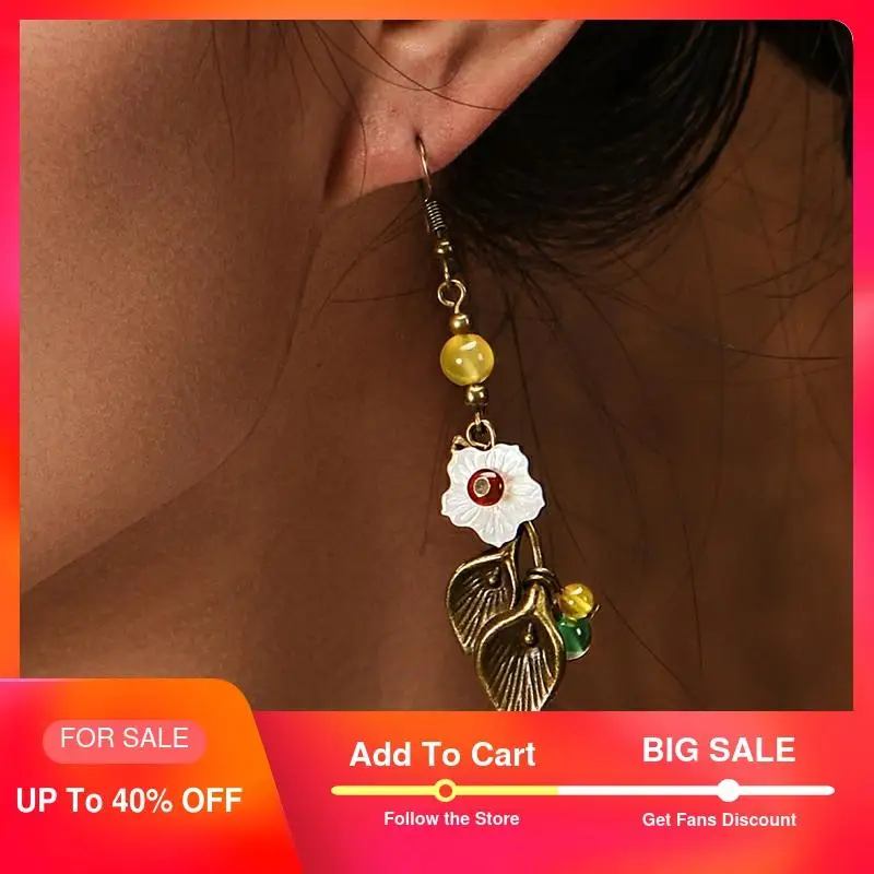 Антикварные серьги с камнями цветочным рисунком в винтажном стиле свисающие для