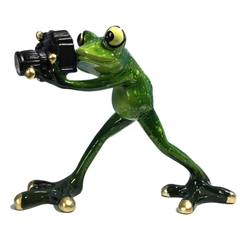 

Home Decor Creative Cute Resin Rural Frog Statue Outdoor Frogs Sculpture For Home Desk Garden Store Decorative Decor Ornament