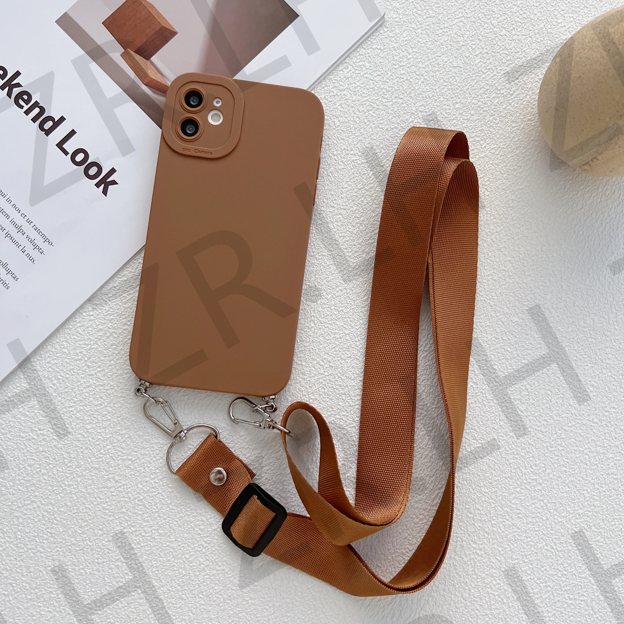 Elegant Crossbody Necklace Lanyard Phone Case with Chain and Silica Gel TPU Cover
