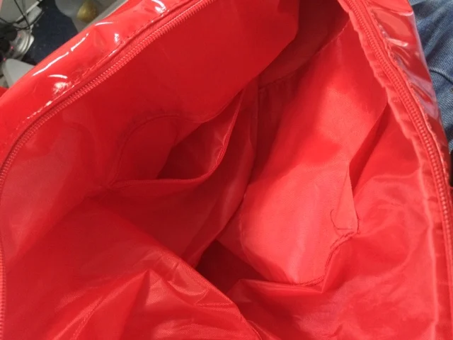 Брендовая дизайнерская большая Повседневная Сумка-тоут, водонепроницаемые дорожные сумки из лакированной кожи, роскошные женские сумки, простая сумка на плечо для покупок - Цвет: Red With Zipper