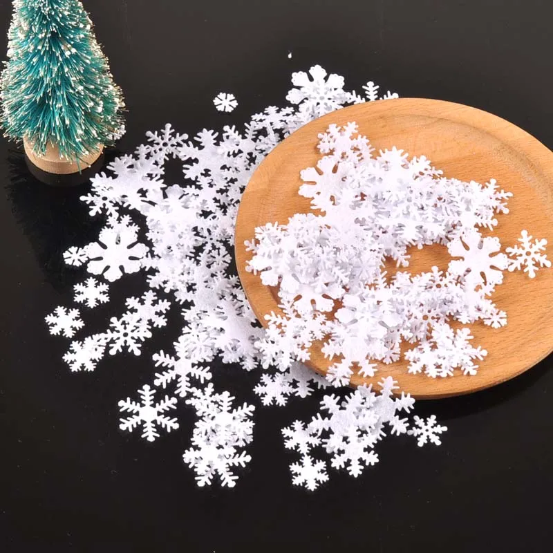 100pcs/lot Christmas Ornaments White Felt Snowflake Patch Applique