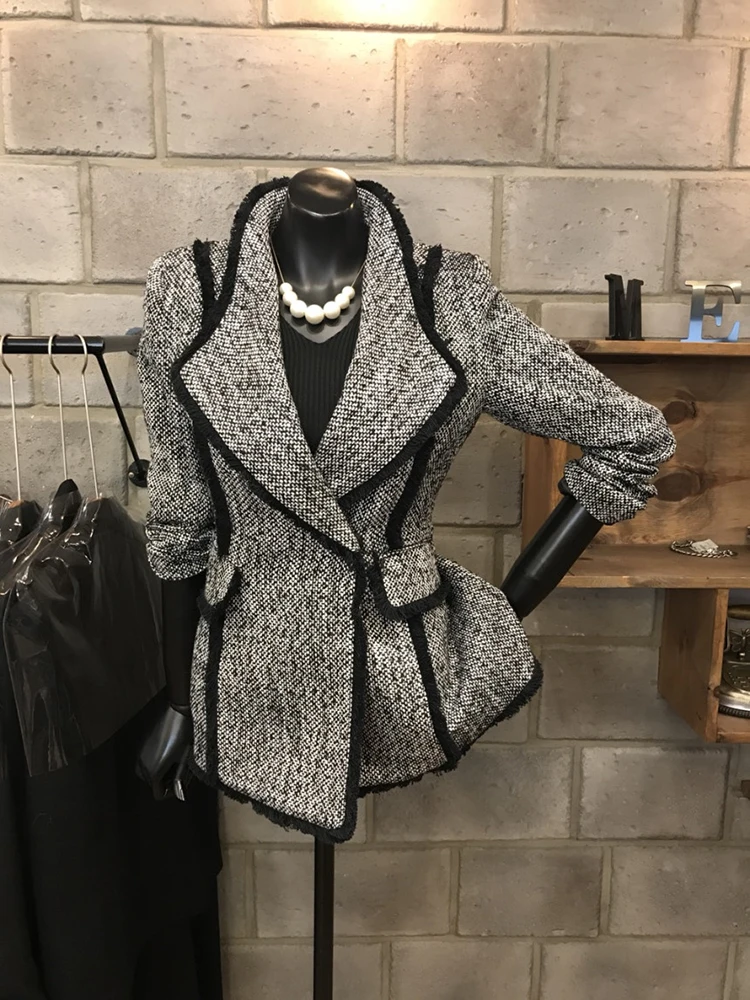 Temperament gray autumn and winter women's new lapel slim jacket tassel plaid high quality wool woolen coat women wool coat