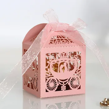 

100pcs Laser Cut Wedding Car Lover Candy Boxes Favor Gift Boxes Bag With Ribbon Valentine's Day Wedding Party Favor Decioration