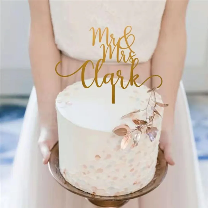 

Custom Last Name Wedding Cake Topper Mirror Gold Acrylic Personalised Your Name Mr & Mrs Cake Topper for Wedding Decorations