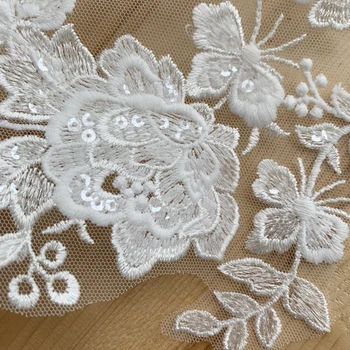

2020 New Off White Sequined Embroidery Lace Applique Patch for Wedding Dress Skirt Decorated