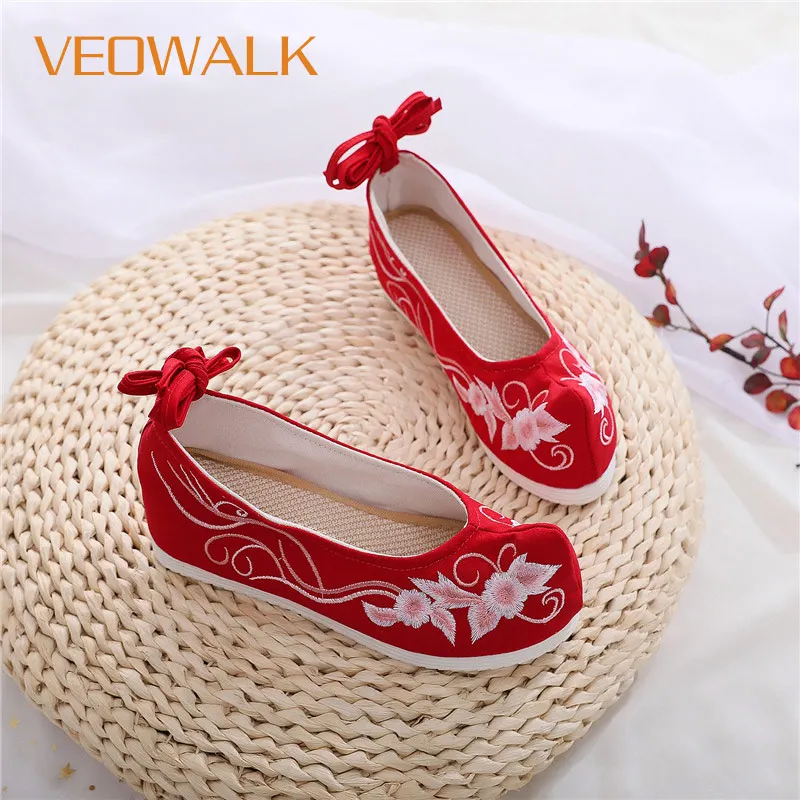 Veowalk/Винтаж Для женщин холст костюм на плоской подошве обувь на платформе нос носок с цветочной вышивкой; женские повседневные туфли на плоской подошве китайский Hanfu обувь