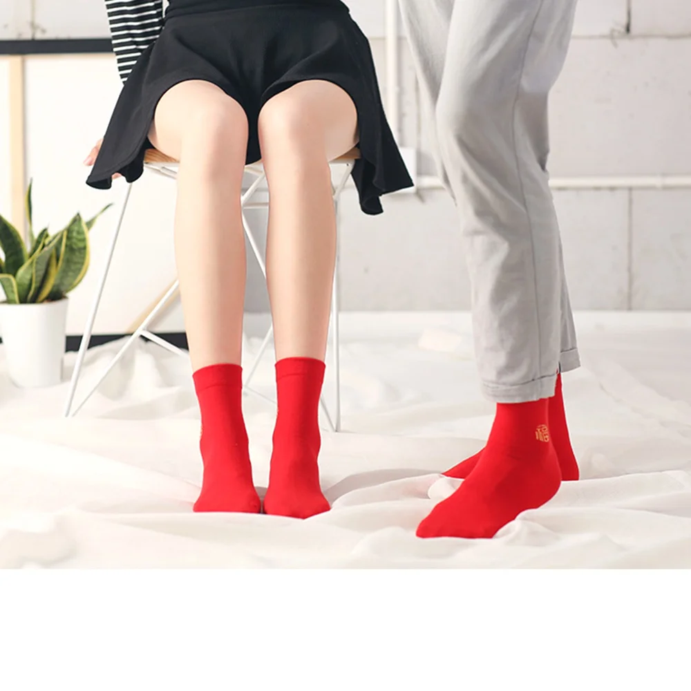 

1 pair Red couple sock red new year Chinese characters cotton socks festival meaning individual couple socks