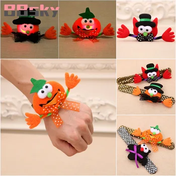

BBSKY Pumpkin Bat Bracelet Halloween Manual Rotating Soft Flash Bracelet for Kids LED Cartoon Lights Glow In The Dark Toys C72
