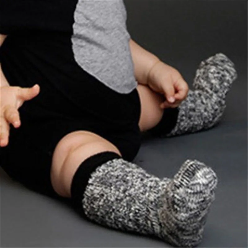 Носки для малышей Новые милые мягкие нескользящие носки для новорожденных девочек и мальчиков Модная одежда для детей от 0 до 24 месяцев - Цвет: black