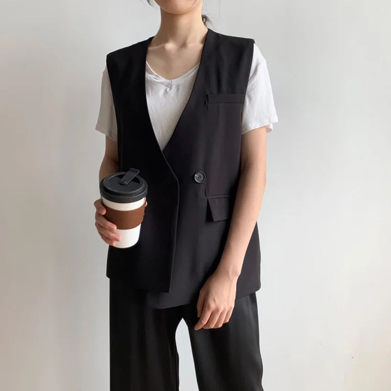 Autumn Women Vest Short Sleeve V Neck Single-breasted winter vest Solid Korea Style Women Coat sleeveless blazer gilet femme