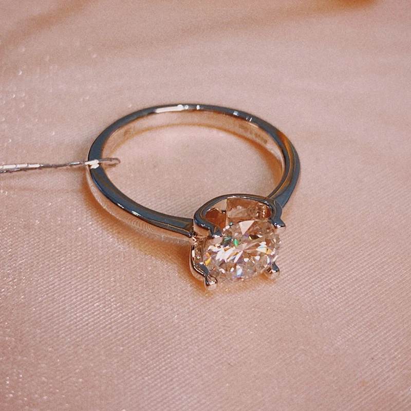 

925 silver Moissanite ring classic four-claws 1ct round excellent cut DF color Engagement Anniversary Ring