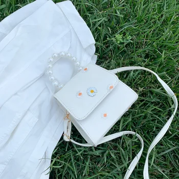 

New fashion women's bag sweet wind pearl handbag candy color single shoulder bag versatile messenger bag embroidery bag