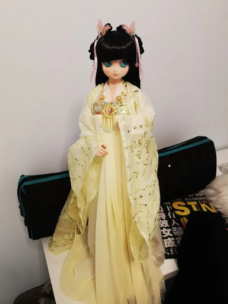 11