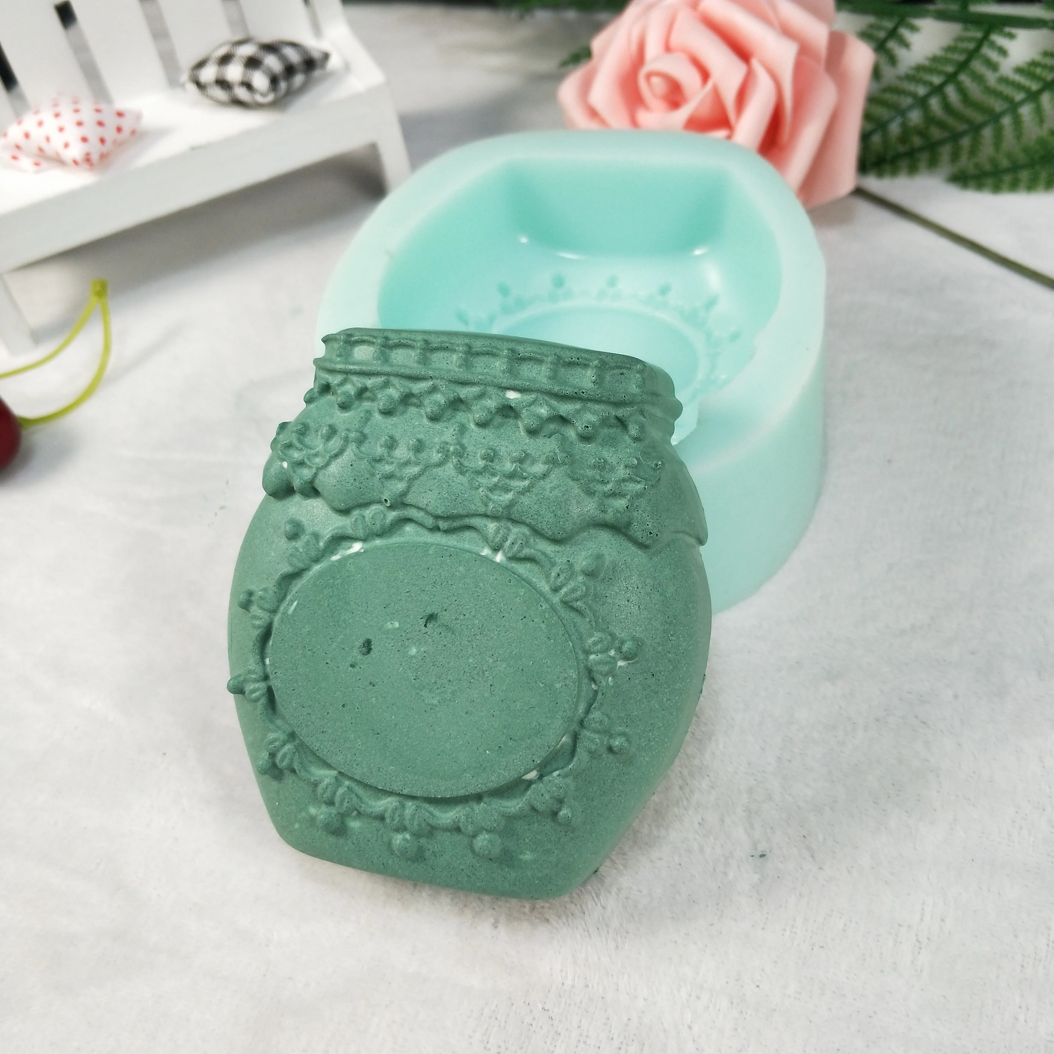 

QT0257 PRZY Mold Silicone Jam Soap Molds 2D Strawberry Jam Bottle Molds Soap Making Clay Resin Candle Moulds Silicone Rubber
