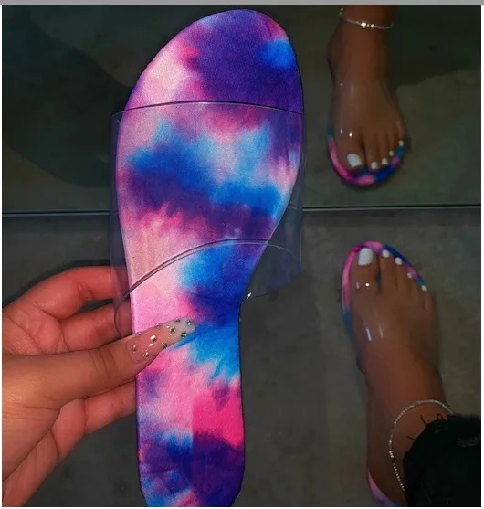 Новинка 2020 года Женские шлепанцы Летние модные повседневные тапочки на плоской