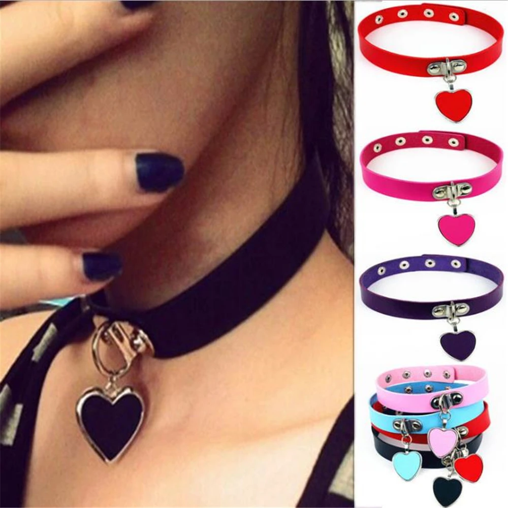 

Elegant Retro Anime Rock Harajuku Punk Goth Love Pendant Necklace Adult Noble Romantic Leather Collar Leather Necklace