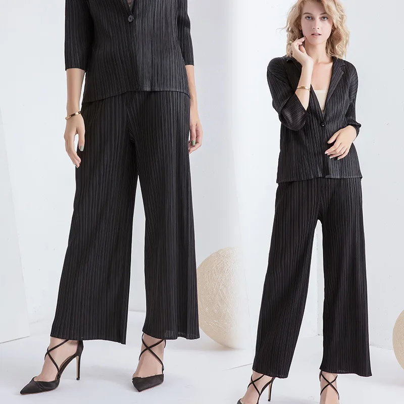 

Pants Women Large Size Spring Autumn Stretch Miyake Pleated Solid Colour High Waist Straight Casual Trousers Female