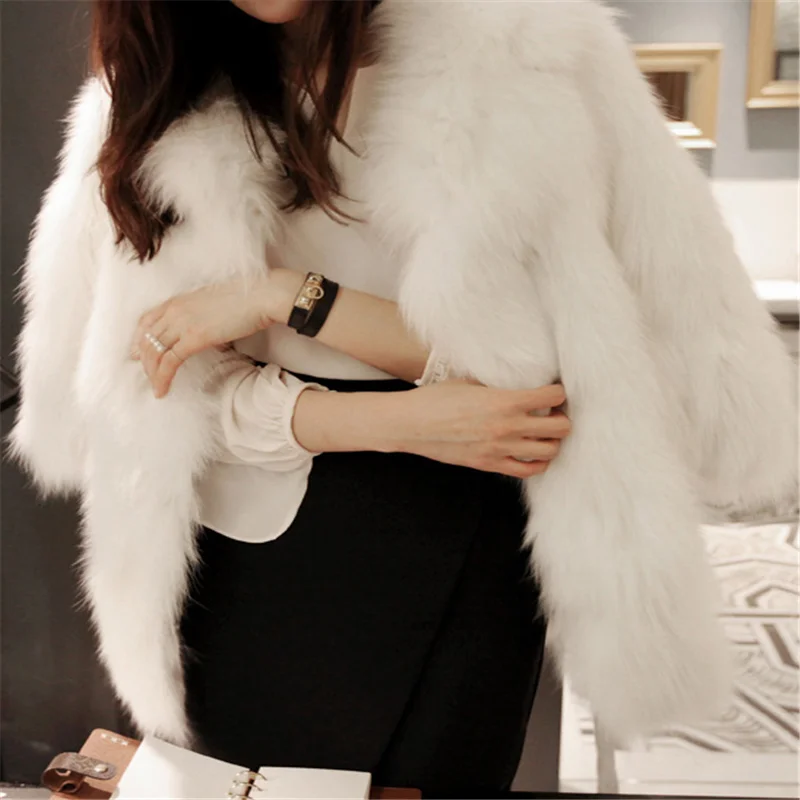 Шуба женская зимняя теплый кардиган с шубой жилет белого размера плюс длинная куртка из искусственного меха женское корейское пушистое пальто Тедди - Цвет: Белый