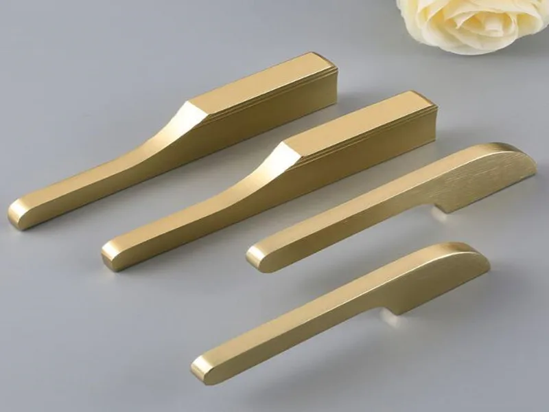 Brushed Brass  Factory Price Furniture Handle  Kitchen Cabinets special design Pulls cupboard arched handle Rome Stylish Aluminum  drawer pulls  