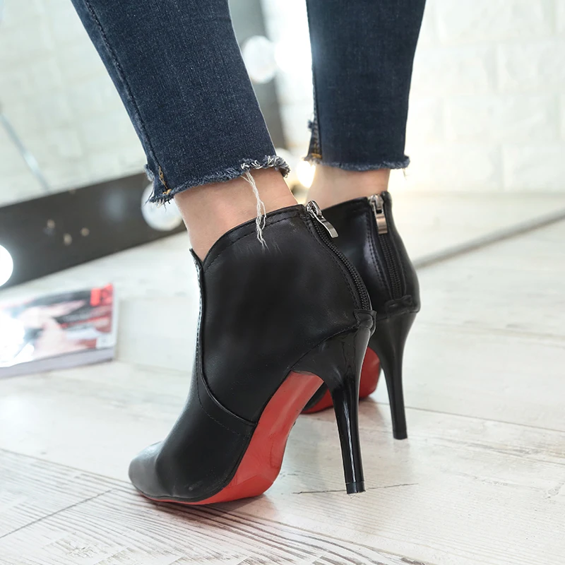 

ankle boot for wome red bottom 2020 new sexy stivali donna pointed toe Top quality Handmade Solid color thin heels short plush