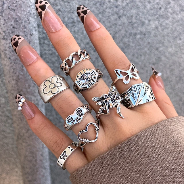 Vintage Silver Plated Angel Wings Ring for Womens Gothic Punk Steampunk Heart Butterfly Skull Ring Sets Party Jewelry 3