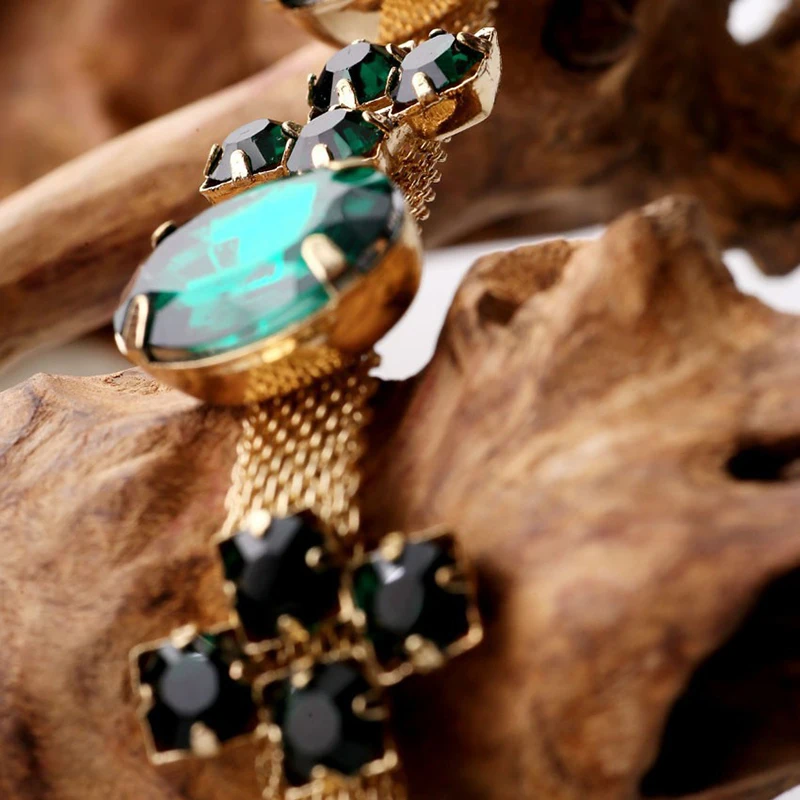 10579238065_258684944