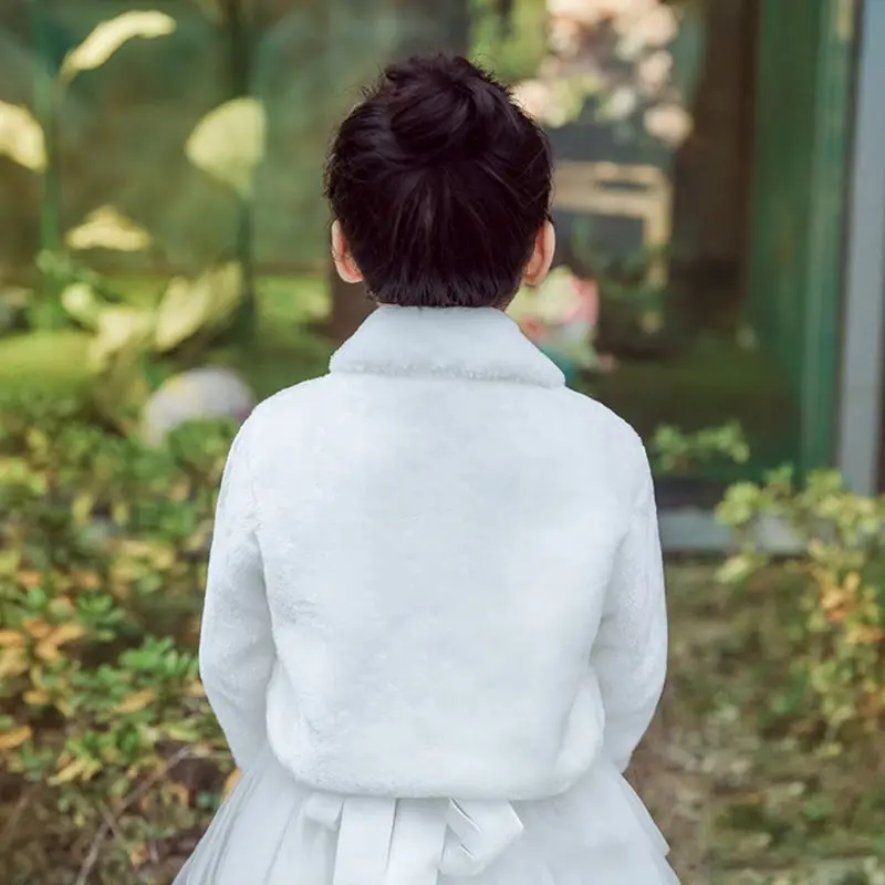 Бежевый белый элегантный теплый искусственный мех шаль свадебный цветок девушка обернуть плюшевое короткое пальто Фея Свадебные аксессуары