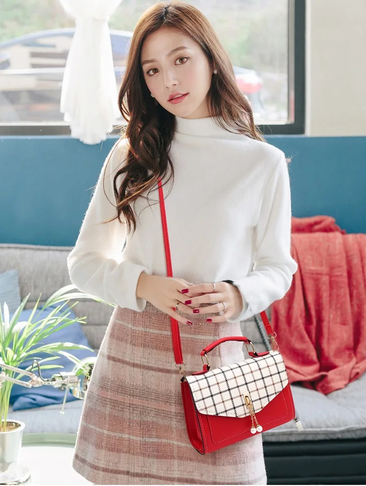 Bag female new simple casual handbags handbag fashion autumn and winter shoulder Messenger bag wild small square bag CWL319