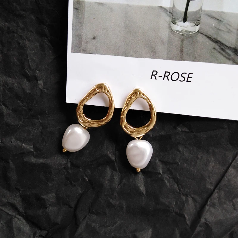 Эстетическое личность пальто неправильной формы из металла серьги гвоздики ASOS