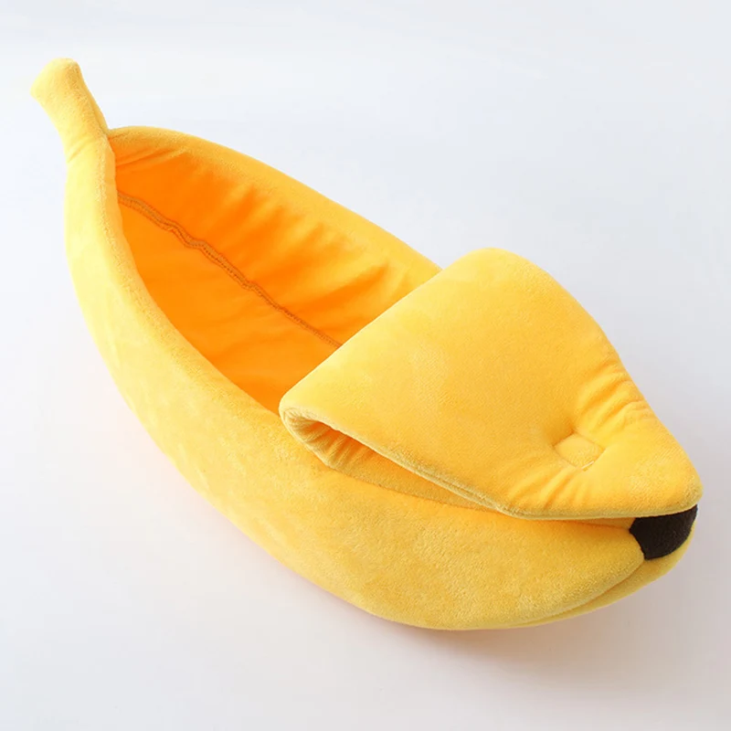 Funny Small Pet Bed Banana Shape Fluffy Warm Soft Plush Breathable Bed Banana Cat Litter Mat Bed K1
