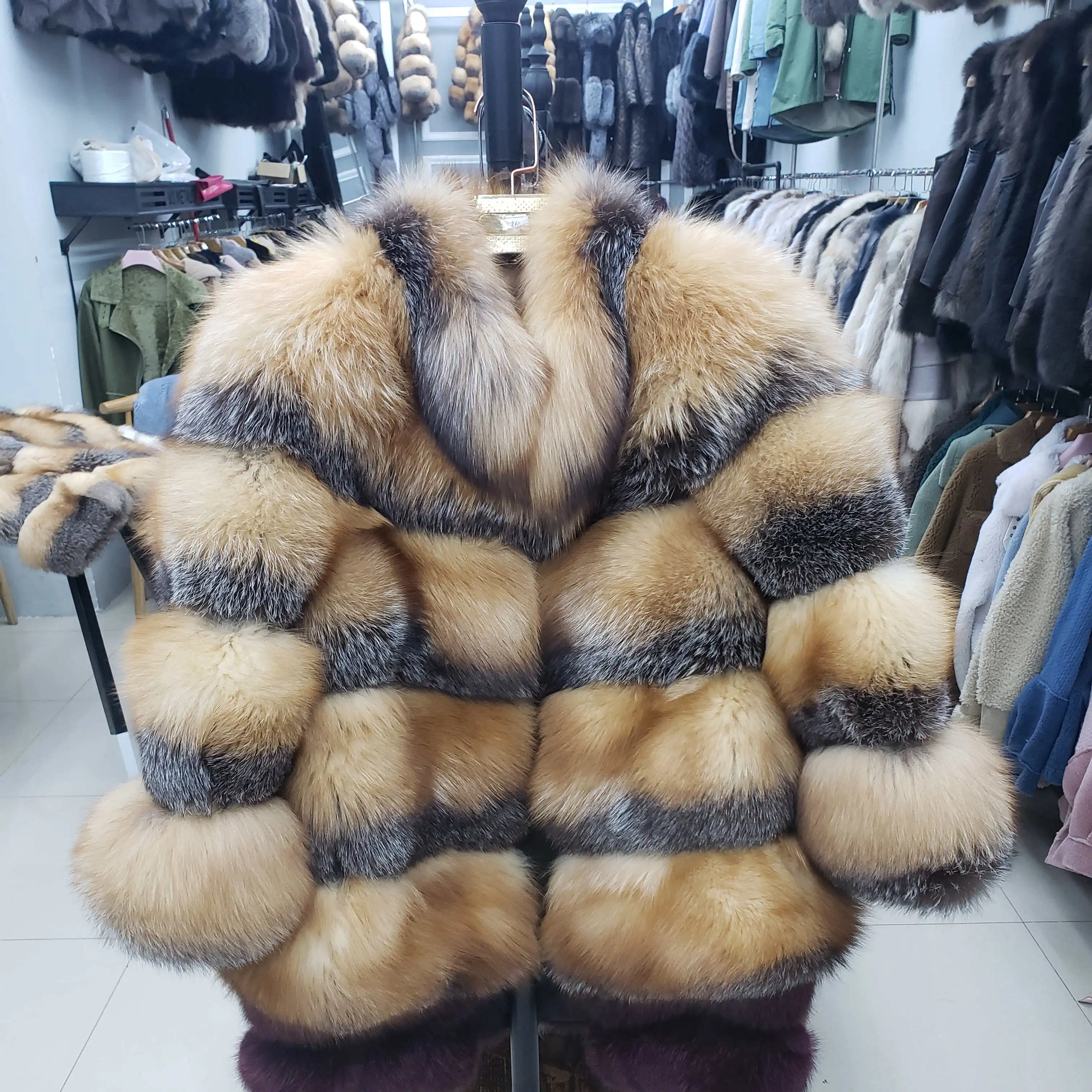 

2021 New Women's Real Fox Fur Coat Natural Fur Luxury Winter Thick Warm Coat Girl Real Fur Jacket Free Shipping