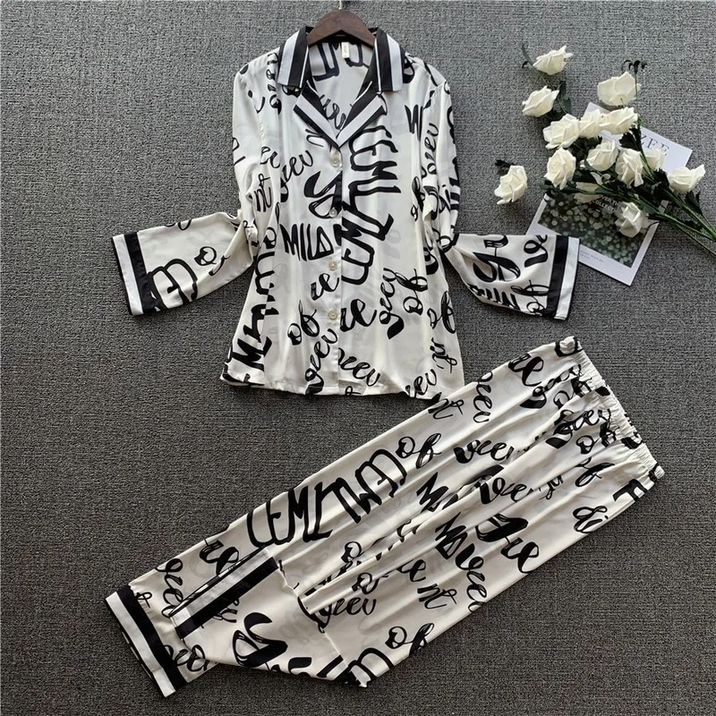 

QWEEK Silk Pajamas for Women Sleepwear 2020 New Nightwear Pijamas Mujer Satin Pyjamas Home Clothes Fashion Print Sleep Lounge