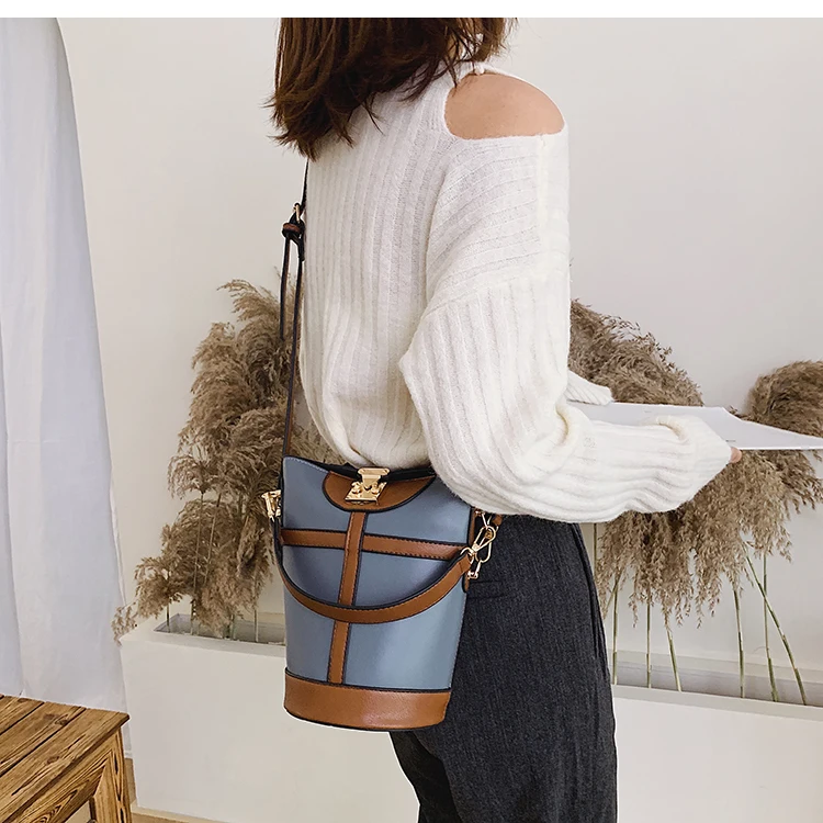 iVog New Arrival Everyday Female Small Shoulder Crossbody Handbag Geometric louis Fashion Bucket Bags for Women