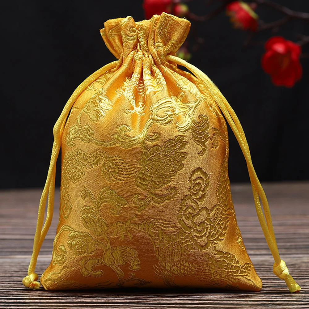 Handmade Embroidered Satin Drawstring Gift Pouch – Elegant Jewelry & Gift Packaging Bag
