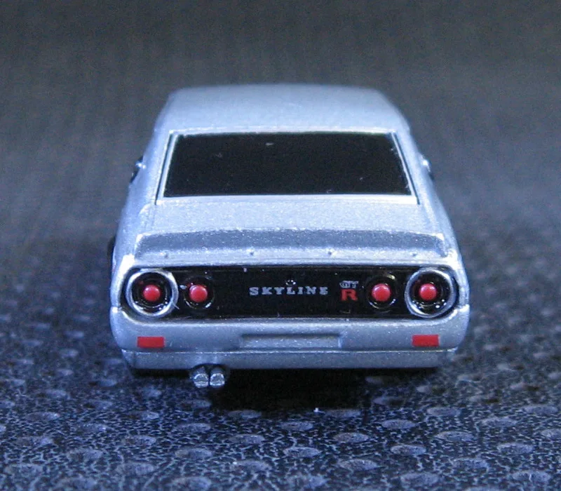 Кё шо OEM 1:64 Нисса an Skyline автомобиль из сплава KPGC110 игрушечный Бог войны второго
