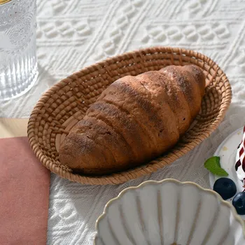 

Rattan Bread Basket Round Hand-Woven Dinner Party Coffee Breakfast Food Snack Fruit Container Tea Tray With Handles For Serving