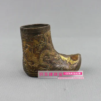 

Exquisite retro brass boots relief flying dragon bat small ornament
