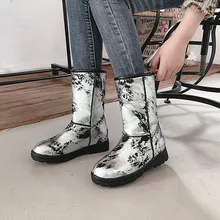 Новые зимние сапоги до середины икры Женская прогулочная обувь зимняя теплая обувь модные женские сапоги на платформе с круглым носком Большие размеры 34-43