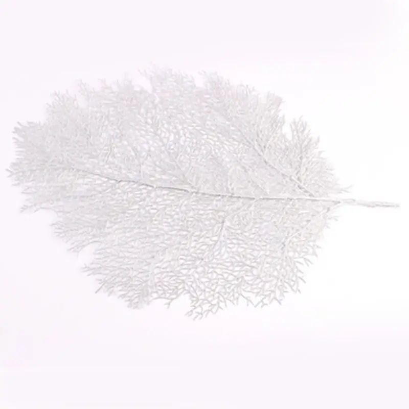 

Placemats Elegant Style Coasters Hollow Out Pad Leaves Design Set of 4
