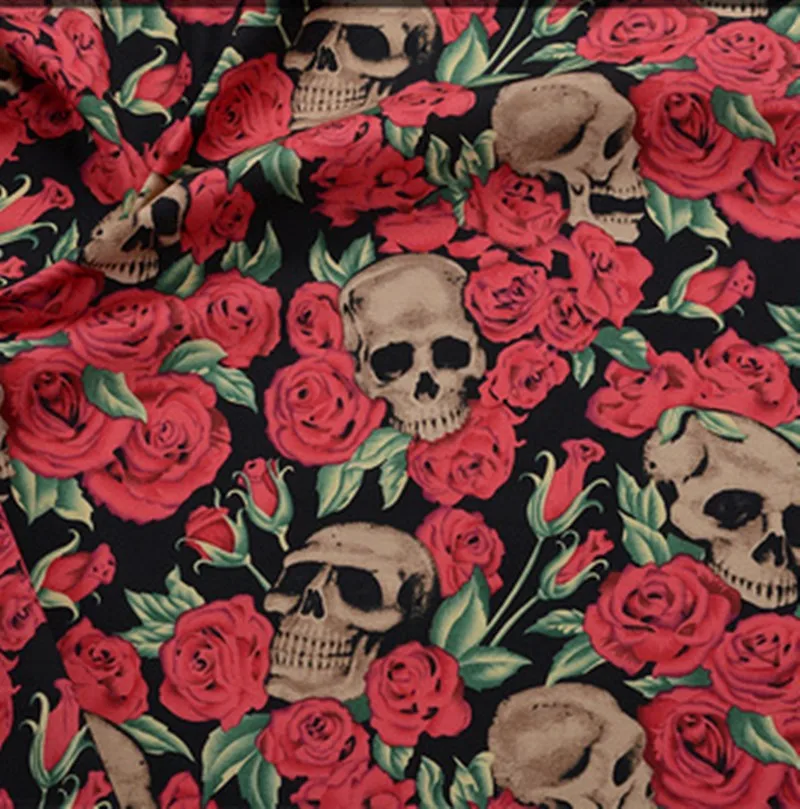 浅灰色 骷髅与玫瑰