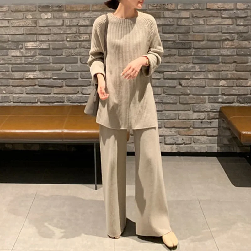 2020  for Autumn and Winter Western Style Sweater