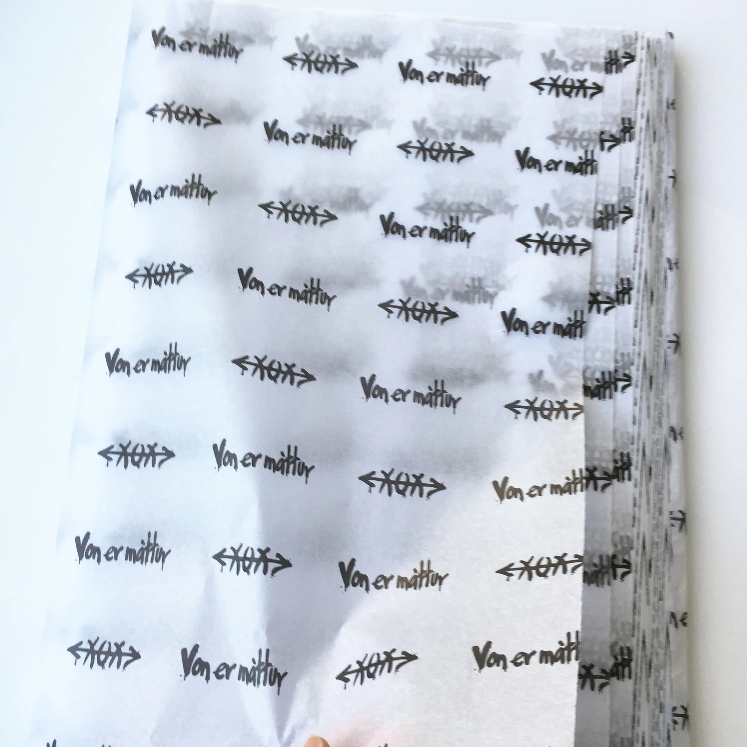 Wrapping Tissue Paper One Color Printing 17gsm 60X42cm for Clothes Gift Shoes Packing