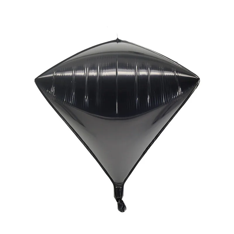 D04 Black