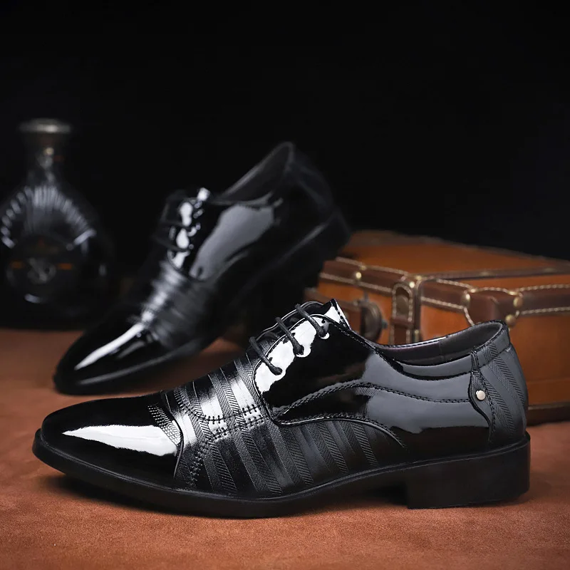 

2019 Spring New Hot Casual Business Pointy Shoes Fashion Large Size Men's Shoes Waterproof Soft And Comfortable Wear