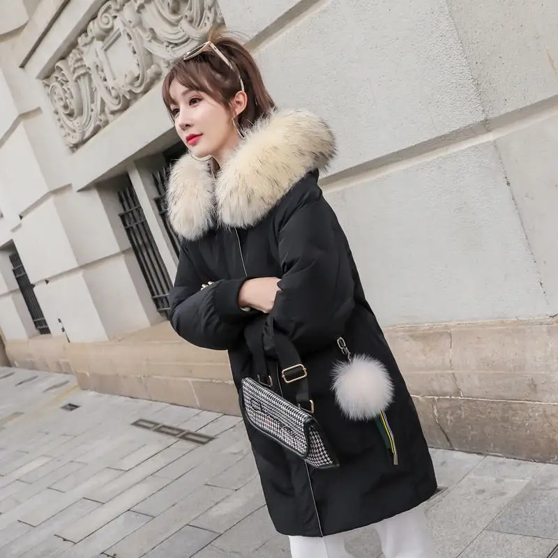 Женский зимний пуховик с воротником из натурального меха енота с капюшоном, женская модная плотная теплая длинная куртка на утином пуху N147 - Цвет: black