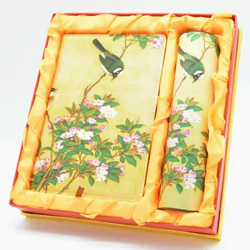 

Nanjing Yunjin Silk Notebook Mouse Pad Set China Style Characteristic Gift Conference Overseas Gift